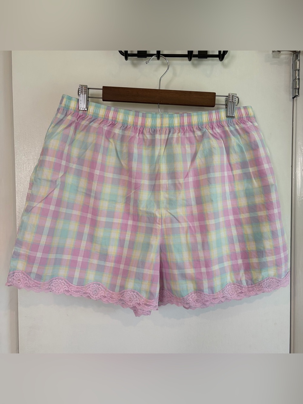 Vintage Lace Trim High Rise Boxer Shorts. Pastel Plaid. Size: XL. 100% Cotton.